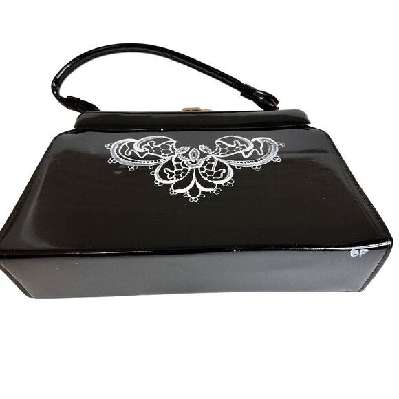 VTG Women Black Patent Leather Purse Hand-painted White Front Signed Gold Clasp - Picture 7 of 11